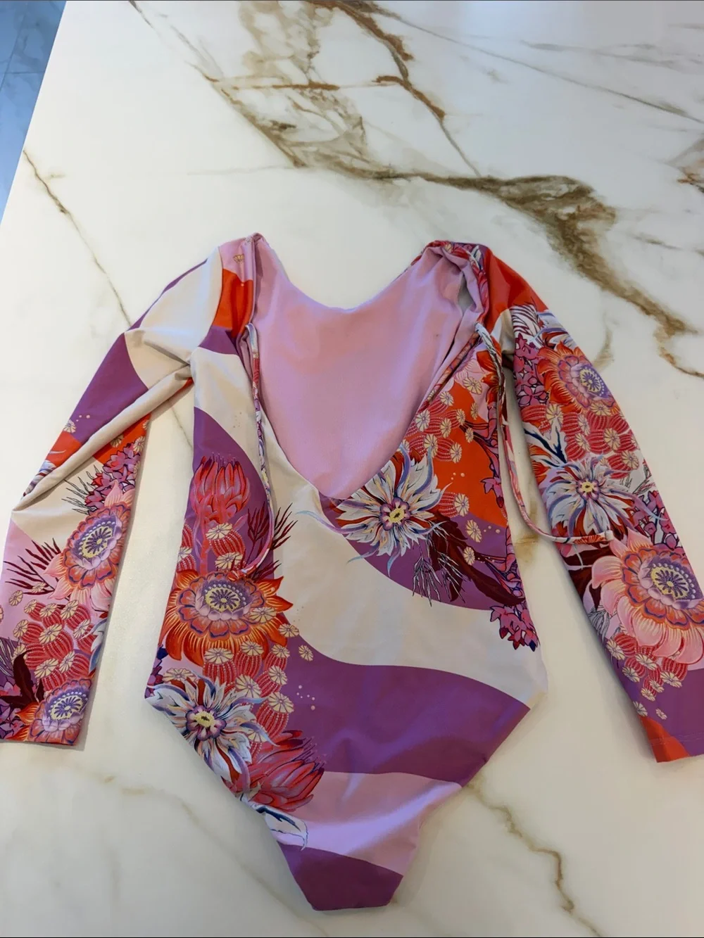 Agua Bendita girls Long Sleeve Floral Colorblock Swim Suit - 12